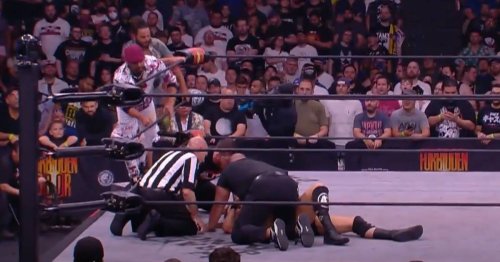 AEW: Ex-WWE-Star Adam Cole kollabiert im Ring - dieser Trend macht Angst