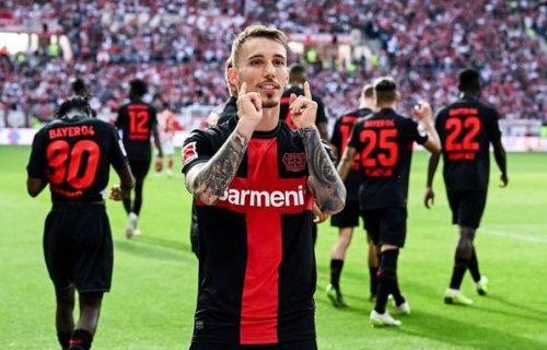 Schlüsselspieler bei Leverkusen: Alonso spricht Empfehlung bei Grimaldo aus