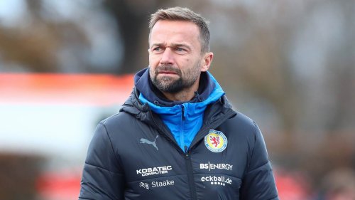 Offiziell: Braunschweig verlängert Vertrag mit Aufstiegs-Trainer Schiele