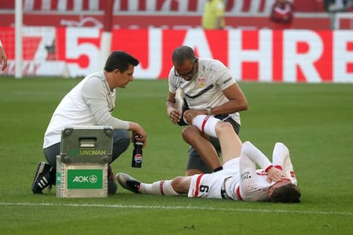 VfB Stuttgart: Angelo Stiller verletzt sich bei Sieg gegen Augsburg