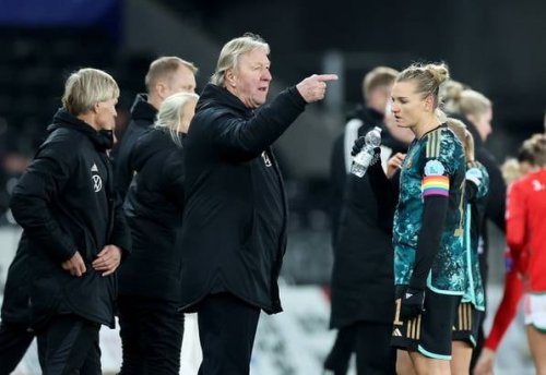 DFB-Frauen: Wie Horst Hrubesch und Klara Bühl das Spiel gegen Wales einordnen