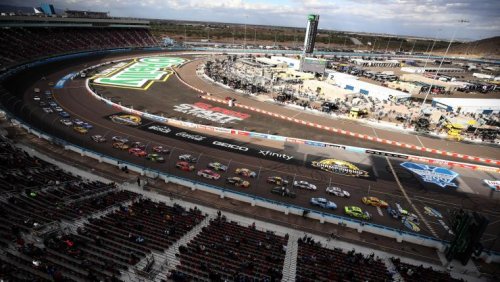 What channel is NASCAR on today? TV schedule, start time for 2021 championship race at Phoenix | Sporting News