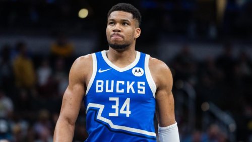 Bucks predicted to cut ties with Giannis Antetokounmpo in stunning trade with Western Conference contender