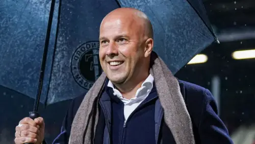 Liverpool show interest in signing former Chelsea defender to replace Trent Alexander-Arnold
