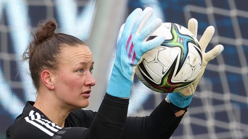 Frauenfußball: Schult kritisiert fehlende Gleichberechtigung