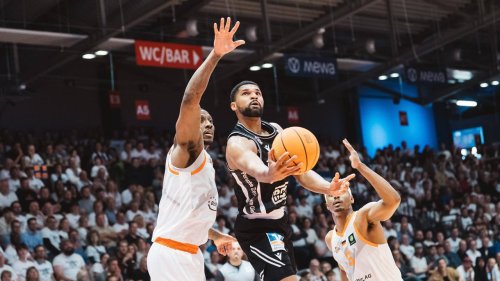 Playoff-Halbfinale der 2. Basketball-Bundesliga: Playoff-Halbfinale: Gießen 46ers gelingt in Jena die Überraschung zum Auftakt