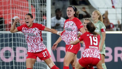 Auftakt der Frauen-Bundesliga: Freiburg gleicht in allerletzter Minute gegen Bayern aus - die Zusammenfassung
