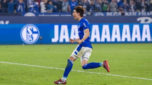 Medienberichte: Itakura wechselt vom FC Schalke 04 zu Mönchengladbach