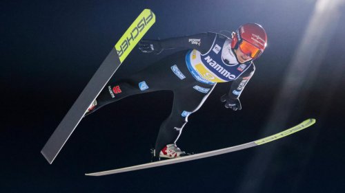 Skispringen - Deutsches Mixed-Team fliegt allen davon