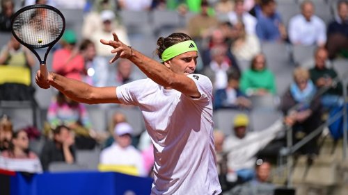 Tennis am Rothenbaum: Schwacher Zverev scheitert in Hamburg früh