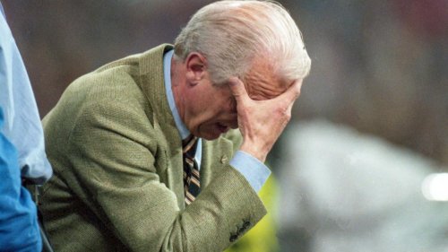 Bundesliga-Historie : 1995: Trapattonis Wechselfehler kostet Bayern den Sieg gegen Frankfurt