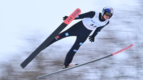 Skispringen: Wellinger auf sieben - Geiger nicht unter den besten 20