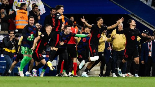 "Die Flick Liga" - Presse adelt Flick nach Barcas Meisterschaft
