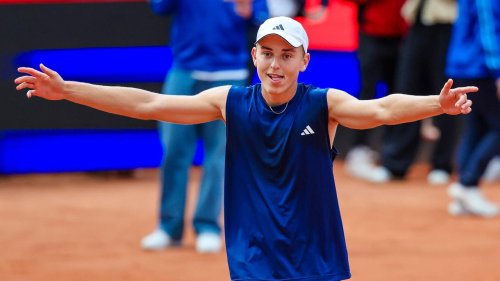 Tennis in Hamburg: Tennistalent Engel überrascht Struff