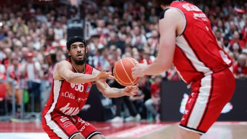 BR24 Sport: Sieg in der "Turnhölle": Würzburg Baskets gleichen Serie aus