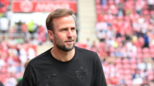 Bundesliga: Relegation: VfB-Coach Hoeneß auf der Suche nach der Mischung