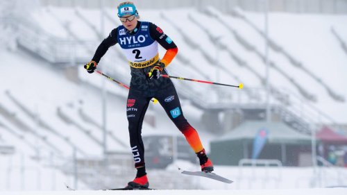 Langlauf in Oslo: Carl läuft am Holmenkollen auf das Podest