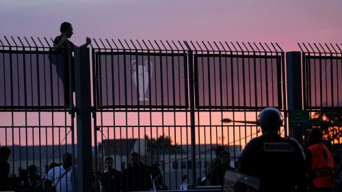 Polizeipräfekt: Versagen bei Einsatz am Stade de France