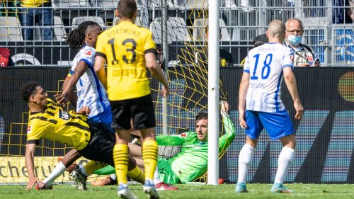 Hertha bangt vor Relegation um Torwart Lotka - Stark zurück