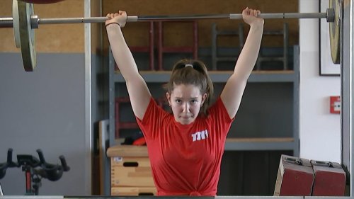 Der ungewöhnliche Wechsel der Emilia von Gruben: Vom Eiskunstlauf zum Gewichtheben
