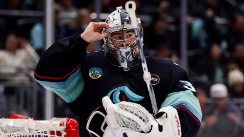 Vor Eishockey-WM : Grubauer macht den Anfang - Verstärkung aus der NHL für DEB-Team
