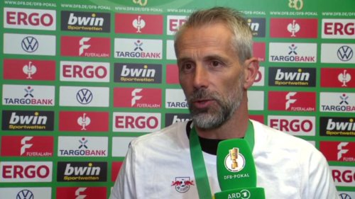 Zweiter DFB-Pokalsieg in Folge : Leipzigs Trainer Rose - "Haben die Kirsche draufgepackt"