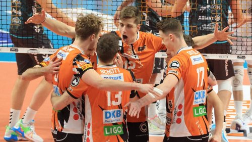 3:0-Sieg gegen Düren: BR Volleys starten erfolgreich in die Volleyball-Zwischenrunde