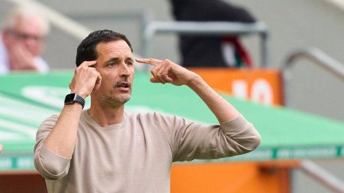 Wichtiger Punkt in Augsburg : Saison-Endspurt wird bei Eintracht Frankfurt zur Kopfsache