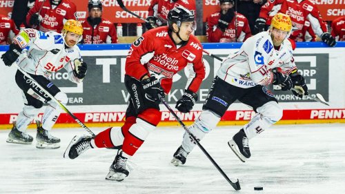 Play-off-Viertelfinale: Stürmische Haie schlagen Bremerhaven erneut