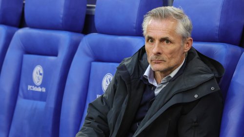 Nach 2:2 gegen den HSV: Schalkes Trainer van Wonderen deutet Abschied an