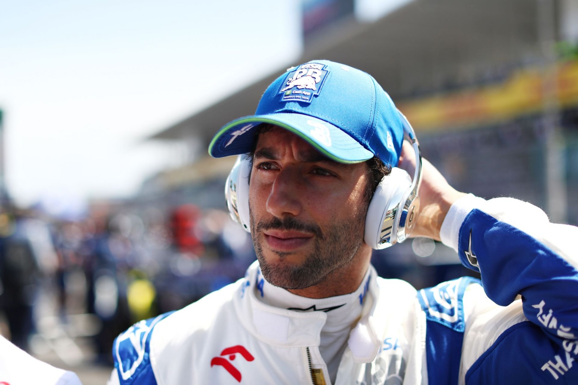 “These rumors are definitely not true”: Daniel Ricciardo has ‘no ultimatum’, states RB CEO Peter Bayer