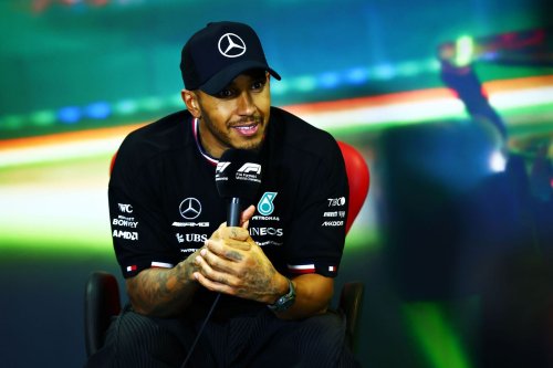 "The sport that made him a billionaire. Such a nasty place!"- Fans react to Lewis Hamilton feeling targeted by FIA in jewelry saga