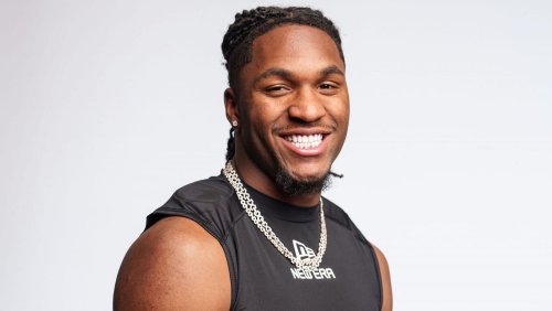 Luther Burden III and his GF Kendall go "Bear Down" with TikTok trend after Missouri WR gets drafted by Chicago