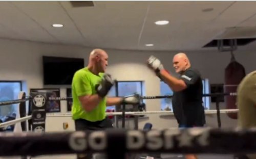 Tyson Fury looks fast in new training footage with dad ahead of title unifying Riyadh clash with Oleksandr Usyk (VIDEO)