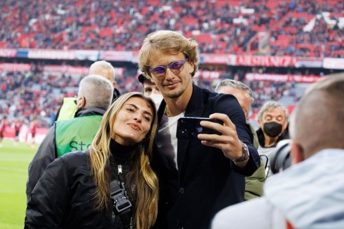 Alexander Zverev's girlfriend Sophia drops hints for her next holiday with 2-word message & gym mirror selfie from Miami Open