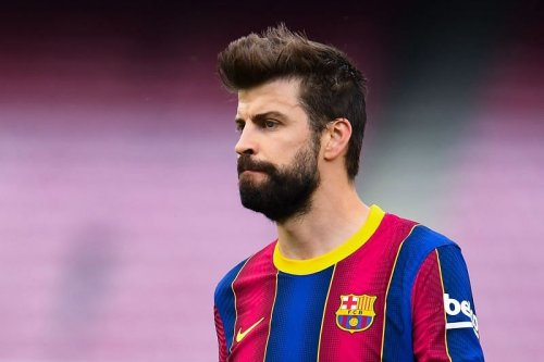 He S Not Sure Gerard Pique Confirms Barcelona Star Has Been Offered Lionel Messi S Jersey Number Flipboard