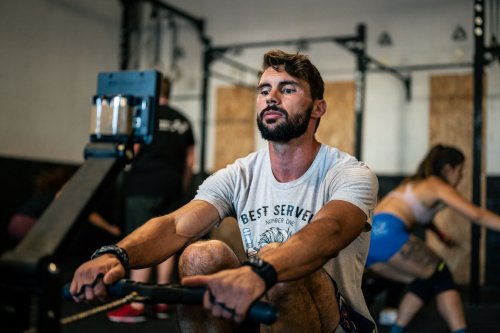 5 Best Exercises to Become Master of Rowing Machine
