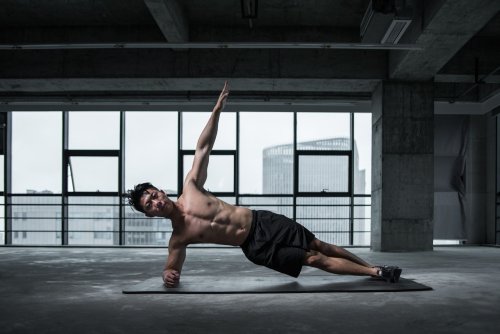 7 Best Ab Workouts With Resistance Bands For Men