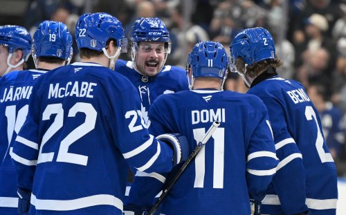 Leafs nation clap back at Senators fans for "Matthews Balding" chant: 'Brady not far behind'