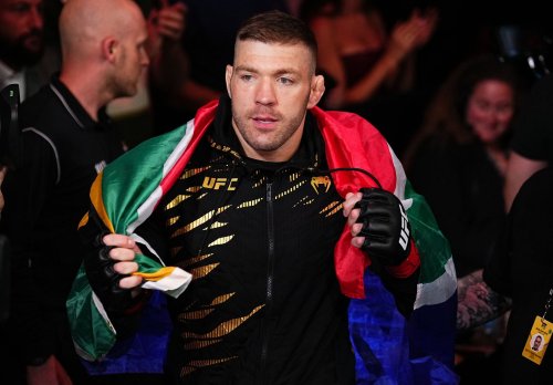 Sean Strickland outlines Dricus du Plessis' one path to victory against Khamzat Chimaev