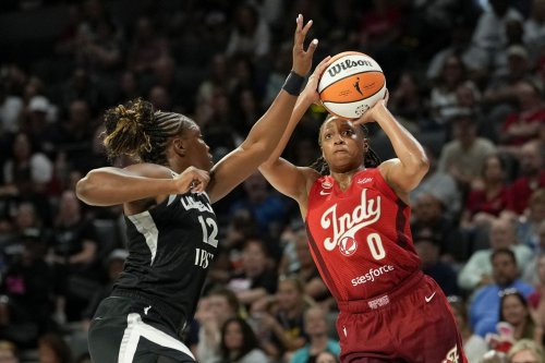 "He's Not Even An Indy Fan": Fever Fans Get Defensive After Chelsea Gray Shares Message From Heckler Who Racially Abused Her After Playing Indiana