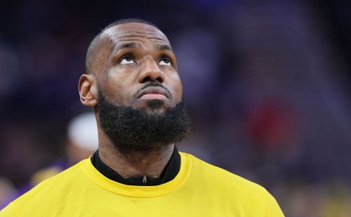 how-many-points-is-lebron-james-away-from-kareem-abdul-jabbar-s-record