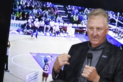 "Kentucky quit recruiting me": 3X NBA champ Larry Bird laughs off recruiting incident before landing at Indiana State