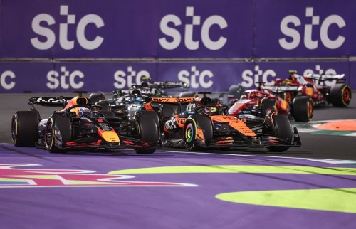 Guenther Steiner's intriguing take on Max Verstappen's first corner incident with Oscar Piastri in Saudi Arabia