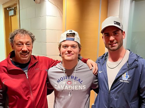 Johnny Gaudreau's father Guy meets up with Cole Caufield following Canadiens' Game 3 win against Capitals