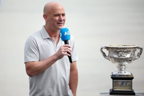 "Tell your boy he has a couple of beatings coming from me" - When Andre Agassi "made promise" to Yevgeny Kafelnikov's coach after Montreal SF defeat