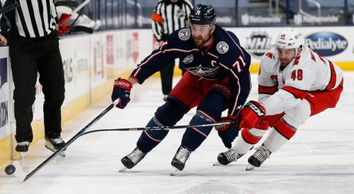 Emotional Nick Foligno debut will give Maple Leafs a much-needed boost