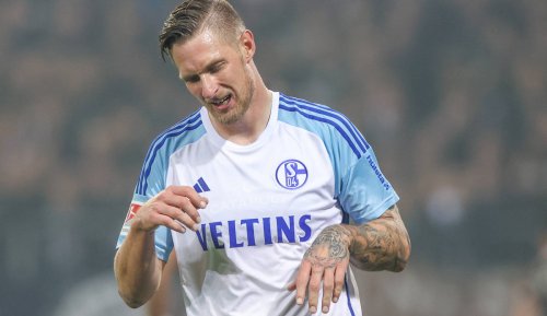 Kein Aufwärtstrend: Schalke 04 verliert gegen FC St. Pauli am Millerntor