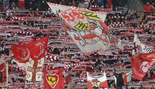 VfB Stuttgart distanziert sich von sexistischem Fan-Banner gegen Bremen und Freiburg