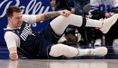 NBA: Sorge um Luka Doncic - Dallas Mavericks trotzen Verletzungsschock und gewinnen Krimi gegen Phoenix Suns